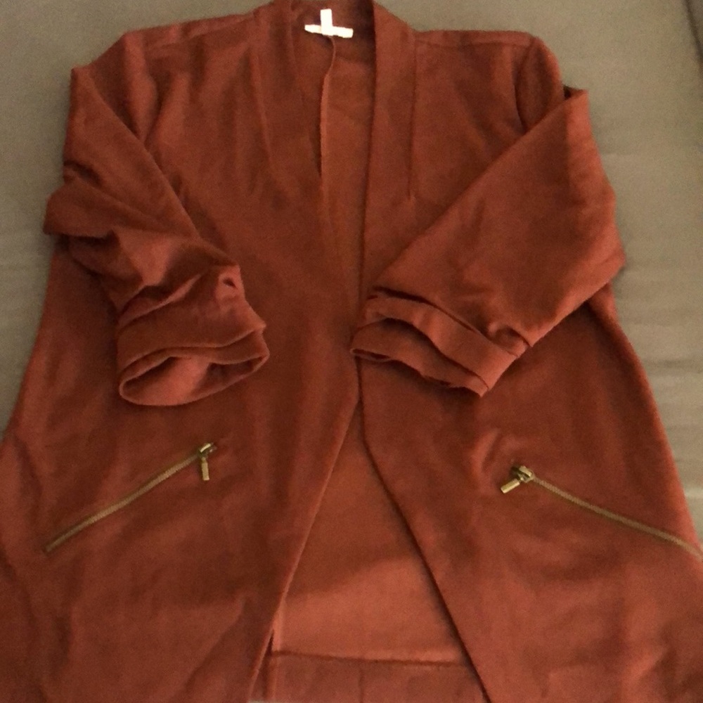 Blazer with zipper detail